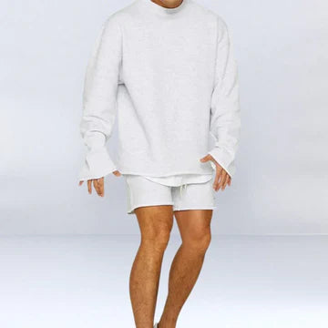 Ordinarie pris för MAXWELL långärmad tröja inklusive shorts